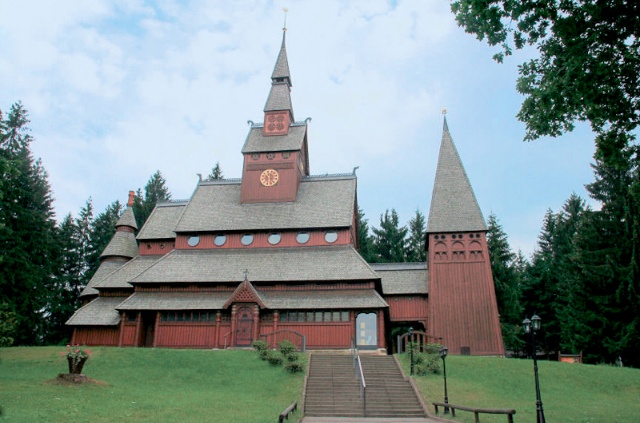 Gustav-Adolf-Stabkirche im norwegischen Baustil